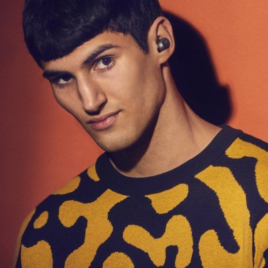 Auriculares Energy Sistem inalámbricos bluetooth con Voice Assistant y carga Qi