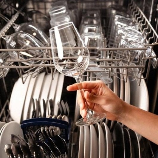 Lavavajillas Cecotec Bolero Aguazero 6100 13 Talheres Classe E Dry+ Painel Touch