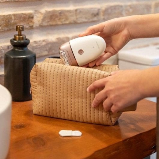 Depiladora Cecotec 48 pinzas Dos Velocidades Cabezal Magnético Extraíble Reacondicionado