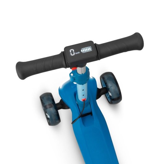 Patinete eléctrico Olsson and Brothers 6km/h 8km de autonomía triciclo LED plegable