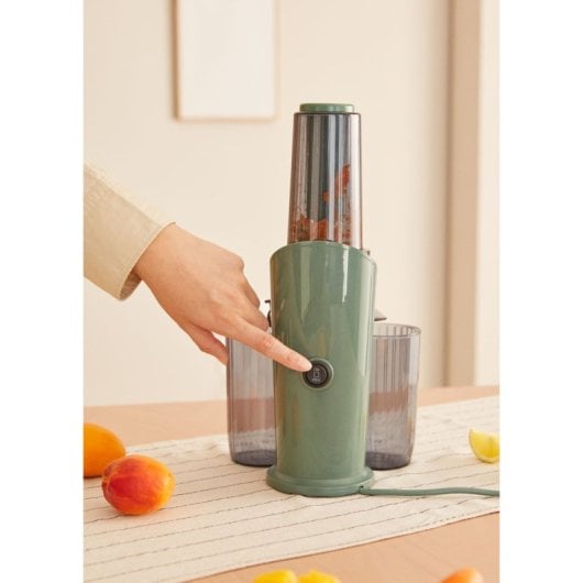 Licuadora Create Compacta Motor DC 150W Extracción Lenta Reverse 2 Jarras 500ml