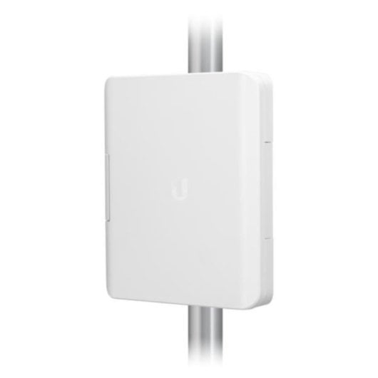 Boîtier PoE étanche Ubiquiti USW-Flex-Utility 60 W pour extérieur/intérieur, montage sur poteau/mur