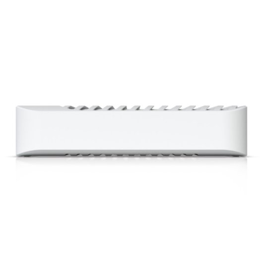 Switch Ubiquiti USW-PRO-8-POE 8 Portas 6 PoE+ 2 PoE++ 2 SFP+ 10 Gbps L2/L3 Gerido