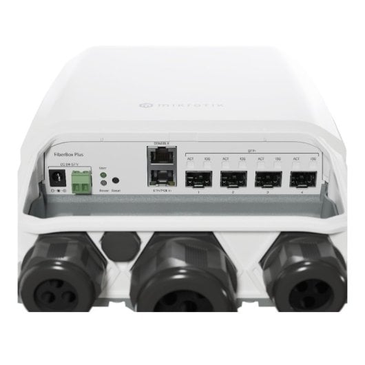 Commutateur Mikrotik FiberBox Plus CRS305-1G-4S+OUT 4x SFP+ IP66 extérieur ARM 256 Mo RAM