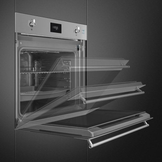 Forno combinado a vapor clássico em aço inoxidável acetinado Smeg SO6301S2X 68L com ecrã LCD e limpeza a vapor