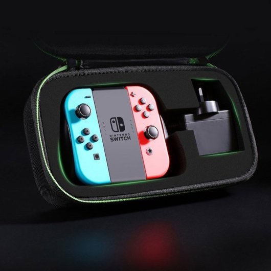 Étui de transport Ugreen LP145 EVA Oxford noir pour Nintendo Switch avec 10 cartouches et accessoires
