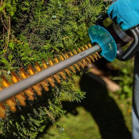 Cortasetos Cecotec TitaniumSword 610 XL cuchillas titanio mando rotatorio 61 cm