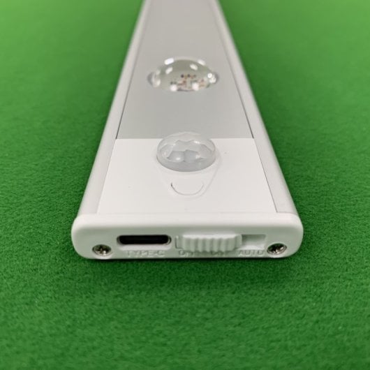 Luz Armario JANDEI 40cm Sensor Movimiento 3 Tonos Luz 1100mAh Imán USB Recargable