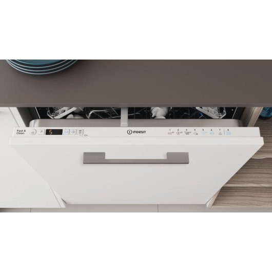 Indesit DIC 3C24 A Lavastoviglie da incasso e 14 coperti 44 dB Bianco