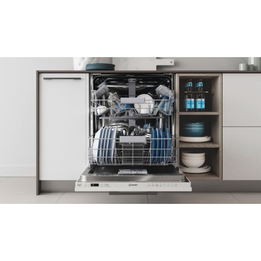 Indesit DIC 3C24 A Lavastoviglie da incasso e 14 coperti 44 dB Bianco