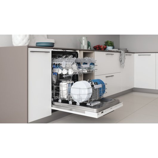 Indesit DIC 3C24 A Lavastoviglie da incasso e 14 coperti 44 dB Bianco