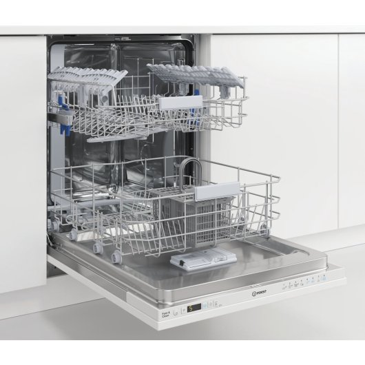 Indesit DIC 3C24 A Lavastoviglie da incasso e 14 coperti 44 dB Bianco