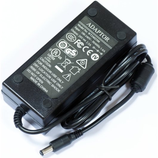 Routeur Ethernet WAN Mikrotik PowerBox 10/100 Mbps, 16 Mo de mémoire Flash, 64 Mo de RAM, extérieur blanc