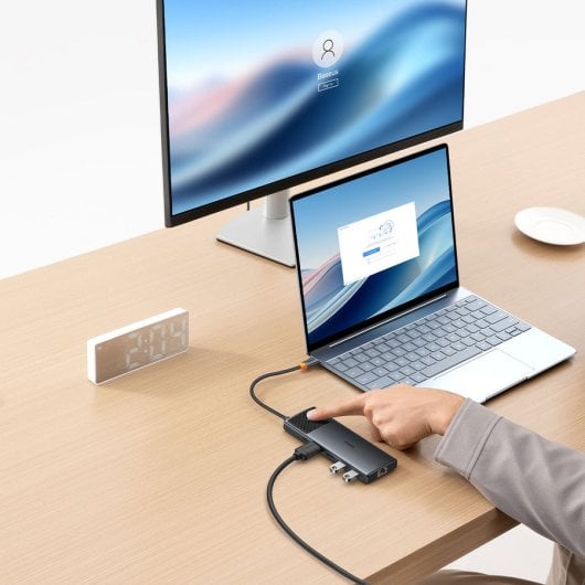 Hub Baseus 9 puertos 10Gbps modelo B00061800123-00 USB C HDMI Gigabit SD MicroSD 120Hz