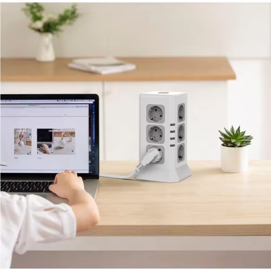 Regleta Osca Connect Torre 12x16A 3680W 3 USB Tipo A 1 USB Tipo C Protección Sobretensión 2m