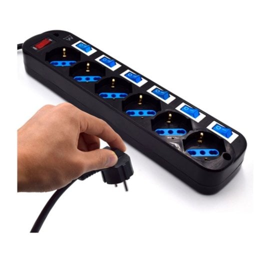 Ewent EW3851 Régua 3500W com 6 Tomadas Schuko, Interruptores Independentes e Cabo 1,5m Preta