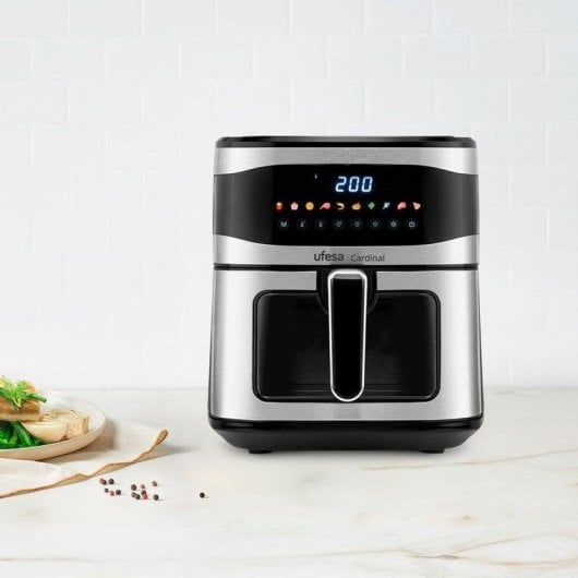 Freidora de aire Ufesa Cardinal 6.5L 1700W con 8 programas digitales tecnología 360º