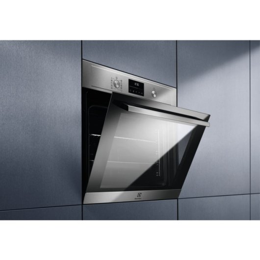 Horno eléctrico Electrolux EOH4P46BX 65 litros Inox antihuellas puerta fría y autolimpieza