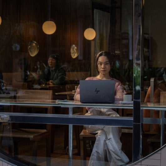 HP OmniBook X Flip 14-fm0008ns 14" Intel Core Ultra 7 258V 32GB 1TB 3K Táctil Windows 11