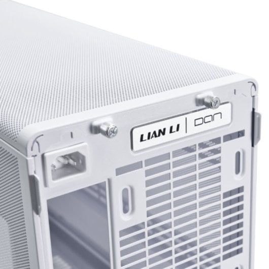 Caja PC Lian-Li A4-H2O microATX/micro-ITX Acero Blanca/Madera USB-C 26,3L