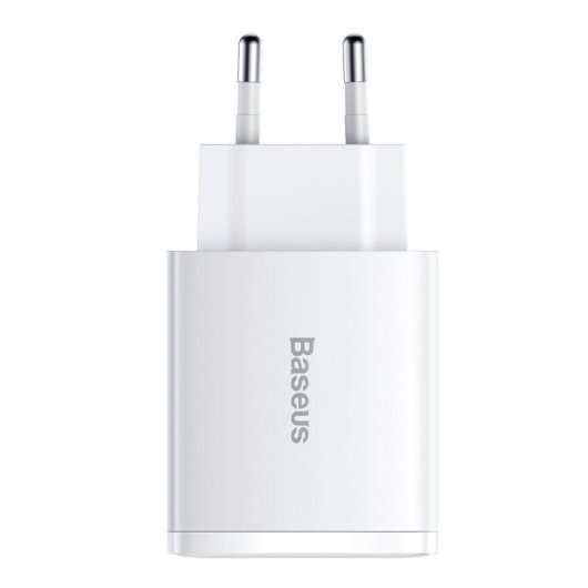 Cargador compacto Baseus CCXJ-E02 20W USB-C/USB-A carga rápida QC 3.0/PD 3.0 Blanco