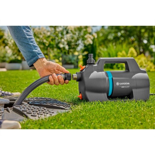 Gardena 4200 Silent 600W 3,9 bar 4200l/h Edelstahl IPX4 Schwarz Gartenpumpe
