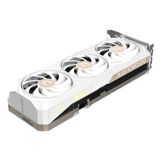 Tarjeta Gráfica Zotac GAMING GeForce RTX 5070 Ti 16GB GDDR7 SOLID CORE OC triple ventilador