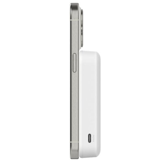 Belkin BoostCharge Pro Kabelloses Ladegerät Weiß