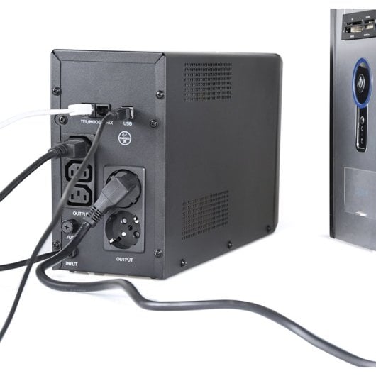 Sai Gembird 2000VA Batería VRLA 20 Minutos LCD AVR Protección Sobrecargas USB