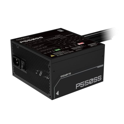 Fuente de Alimentación Gigabyte 550W 80 PLUS Silver ATX 3.1 No Modular Protección Avanzada