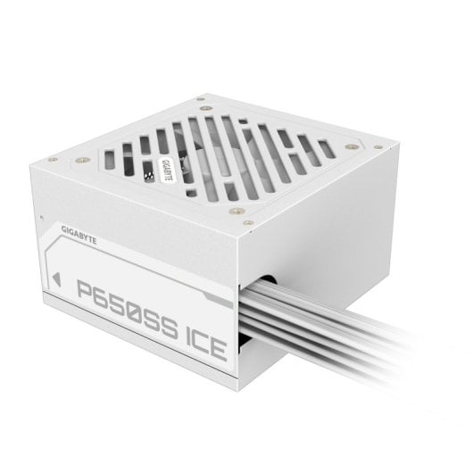 Gigabyte P650SS ICE Fonte de Alimentação ATX 3.0 PCIe 5.0 650W 80 PLUS Silver Branca