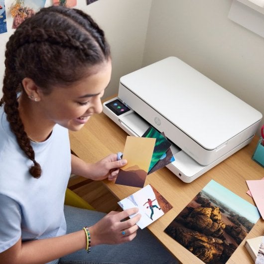 Imprimante jet d'encre multifonction Wi-Fi HP Envy avec chargeur automatique de documents, recto verso, scanner et copieur