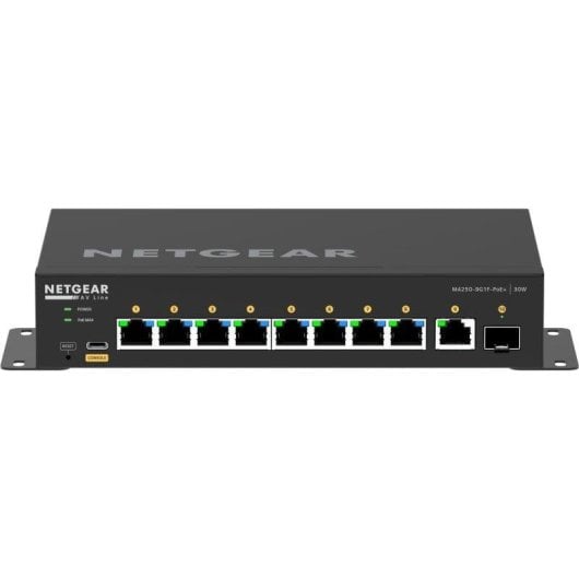 Switch Netgear 8 Porte Gigabit Gestito L2/L3 PoE+ 110W ARM Cortex-A9 Rack