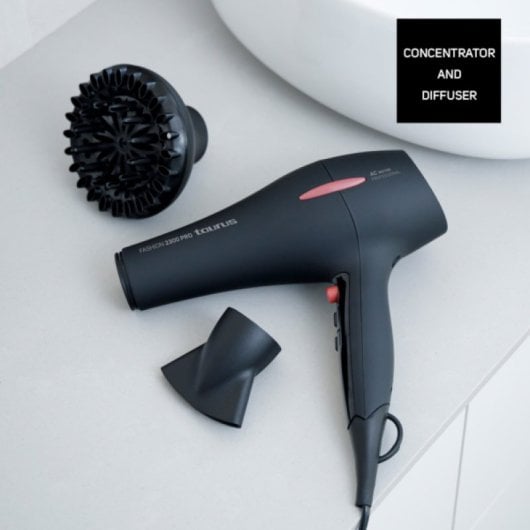 Secador Taurus Fashion 2300 Pro 2200W motor AC 2 velocidades 3 temperaturas negro