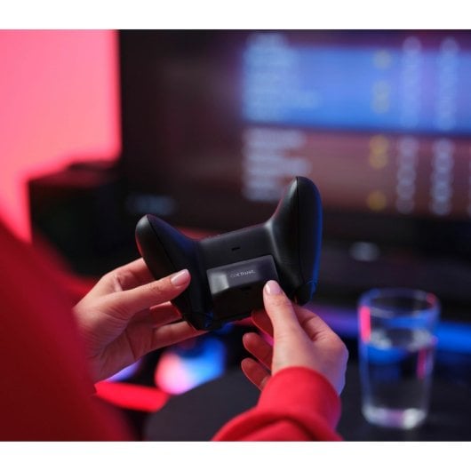Bateria recarregável Trust GXT 246 Avado, kit de carregamento USB-C de 20 horas e 3 m para Xbox Series S/X