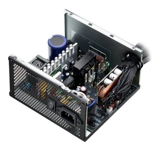 Alimentatore XPG 650W Certificazione KYBER 80+ Gold Protezioni avanzate ATX 3.0