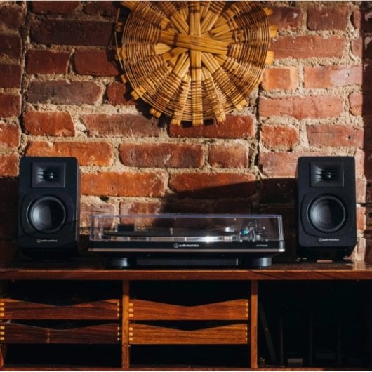 Colunas Bluetooth/USB/RCA bidirecionais Audio-Technica de 30 W com controlo remoto integrado