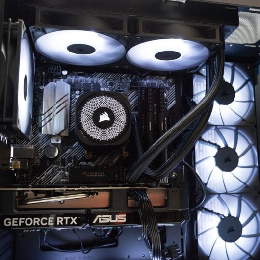 PcCom Ready By Perxitaa AMD Ryzen 7 5800X / 32GB / 2TB SSD / RTX 5060 Ti 16GB