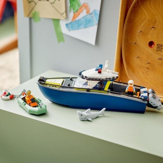 Lego City 60456 Polizeiboot-Verfolgungsjagd, Bauset, 264 Teile, schwimmend