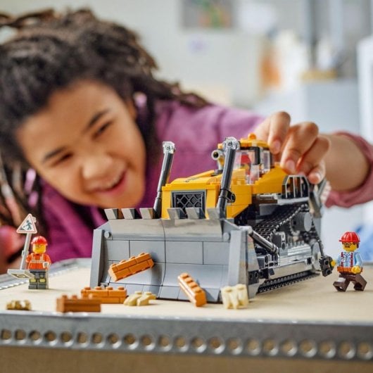 LEGO City Yellow Bulldozer 60466 682 pièces 8+ Pistons de moteur et accessoires