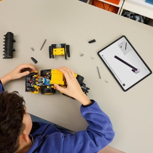 Lego Technic Volvo L120 Elektro-Radlader 973 Teile Gelenktechnik