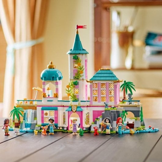 Set de construcción Lego Castillo de las Princesas y Mascotas Reales 787 piezas Disney
