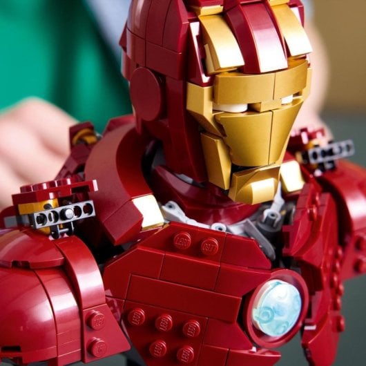 Busto di Iron Man MK4 Lego 76327 436 pezzi base espositiva minifigure adulti Marvel