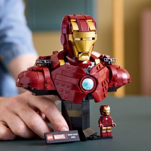 Busto di Iron Man MK4 Lego 76327 436 pezzi base espositiva minifigure adulti Marvel