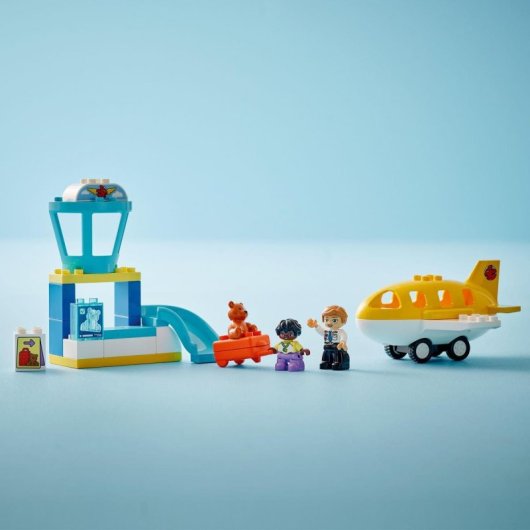 Lego DUPLO 10443 Erstes Mal am Flughafen Bauset, 23 Teile und Figuren