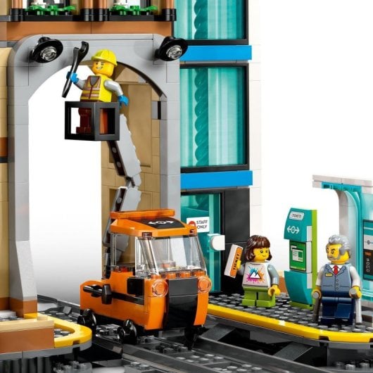 Set de Construcción LEGO City 60469 Estación Central de Ferrocarril 752 piezas 7+ niveles y accesorios
