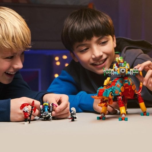 Lego DREAMZzz 71492 Conjunto de Construção Camaleão Flamejante Articulado de Mateo 443 peças