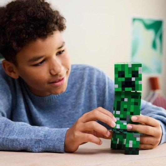 LEGO Minecraft Creeper 21276 665 pièces
