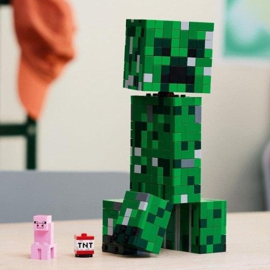 LEGO Minecraft Creeper 21276 665 pièces