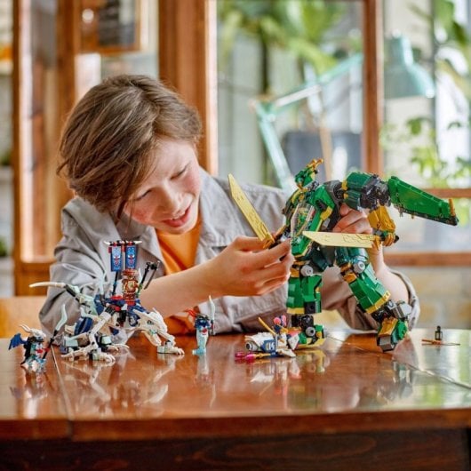 Lloyd's Conjunto de construção do reactor mecânico 1112 peças Ninjago transformável